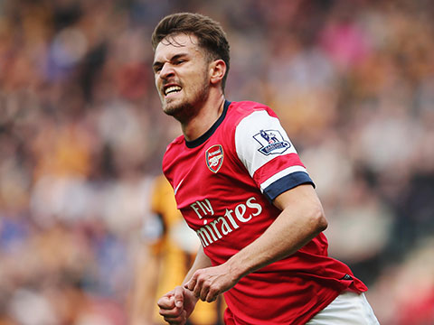 英超豪门又掉链子：3场不胜狂丢7分，争冠形势迅速恶化（英超豪门再度失手：近三战不胜丢7分，争冠前景急剧下滑）